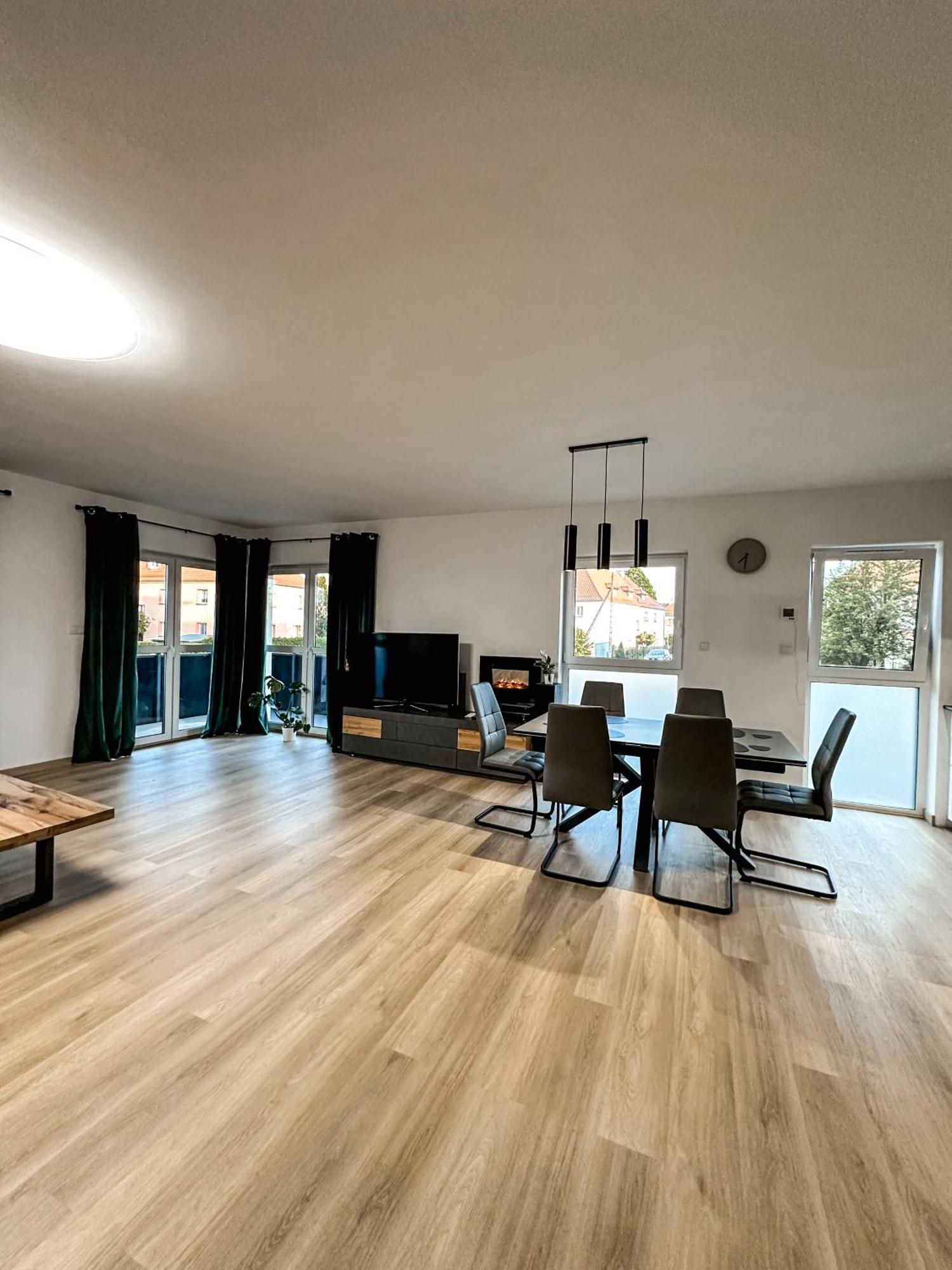 Apartament Wierzbowy Jelenia Góra Eksteriør bilde